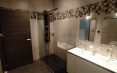 IVANDRY – GRAND APPARTEMENT T4 MEUBLE AU BORD D’UN LAC AVEC BELLE VUE -ASCENSEUR-GROUPE ELECTROGENE ET ACTIVITES DANS UNE RESIDENCE SECURISEE A 1 MINUTES DES ECOLES – REF : 2025-IVA0287