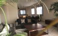 IVANDRY – GRAND APPARTEMENT T4 MEUBLE AU BORD D’UN LAC AVEC BELLE VUE -ASCENSEUR-GROUPE ELECTROGENE ET ACTIVITES DANS UNE RESIDENCE SECURISEE A 1 MINUTES DES ECOLES – REF : 2025-IVA0287
