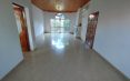 AMBATOBE VILLA BASSE T4 AVEC GROUPE ELECTROGENE ET JARDIN ARBORE DANS UNE RESIDENCE SEUCRISEE A 1 MINUTE DU LYCEE FRANCAIS – REF : 2025-A0BV363
