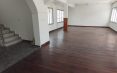 A 1 MINUTE D’ANKORONDRANO – LOCAL BUREAU /VILLA T9 DE 600M² AVEC GRAND PARKING AVEC BELLE VUE SUR LE LAC MASAY A DEUX PAS DE LA ROUTE PRINCIPALE A ANDRANOBEVAVA – REF : 2025-ANKLC0320