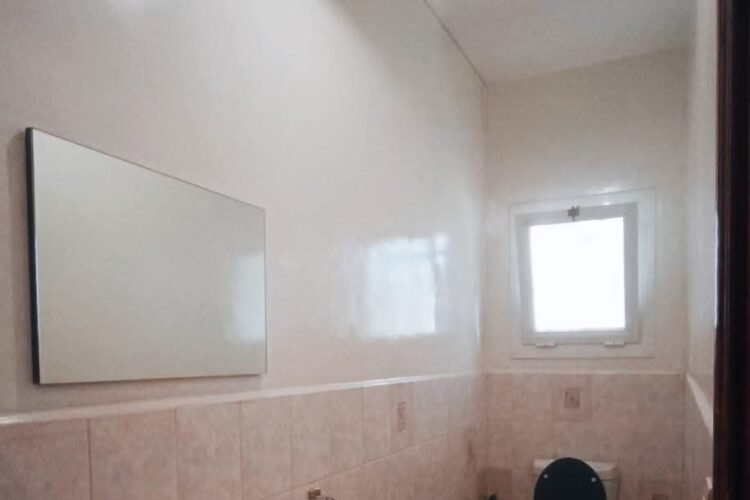 AMBATOBE – GRANDE VILLA T6 DE STANDING AVEC GRAND JARDIN ARBORE ET PISCINE A 1 MINUTE DU LYCEE FRANCAIS -REF : 2025-AOBV0838