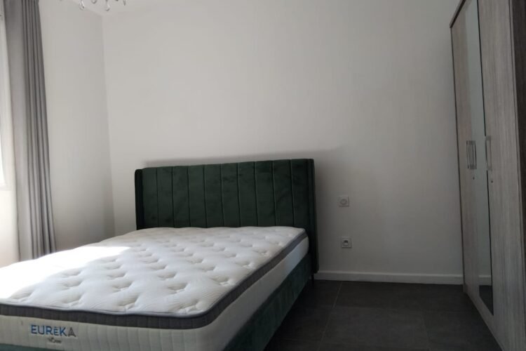 IVANDRY APPARTEMENT T2 MEUBLé AVEC PISCINE DANS UNE RESIDENCE SECURISEE A 1 MINUTE DES ECOLES – REF : 2025-IVA1003