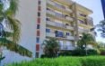 IVANDRY – APPARTEMENT T2 MEUBLé DANS UNE RESIDENCE AVEC JARDIN -PISCINE ET GROUPE ELECTROGENE A 3 MINUTES DES ECOLES – REF : 2025-IVA1004