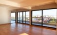 IVANDRY GRAND APPARTEMENT PENTHOUSE T3 DE 260M² AVEC BELLE VUE – ACTIVITES ET GROUPE ELECTROGENE DANS UNE RESIDENCE A 1 MINUTE DES ECOLES – REF : 2026-IVA0122