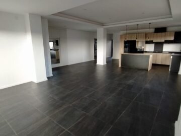 IVANDRY – APPARTEMENT T4 DANS UNE RESIDENCE AVEC GROUPE ELECTROGENE – ACTIVITES ET ROOFTOP  A  1 MINUTE DES ECOLES – REF : 2026-IVA0117