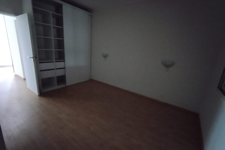 AMBATOBE GRANDE VILLA T5 AVEC PISCINE ET GRAND JARDIN ARBORé DANS UNE RESIDENCE SECURISEE A 2 MINUTES DU LYCEE FRANCAIS – REF:2026-AOBV0314