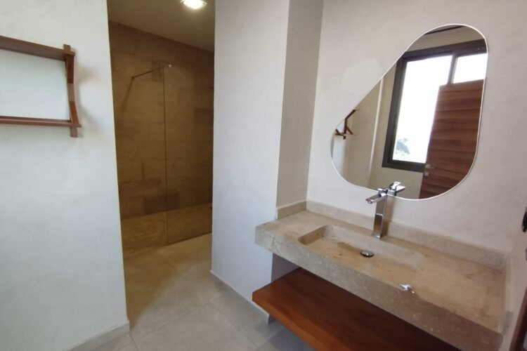 IVANDRY GRAND APPARTEMENT T6 EN BAIE VITREE DE 400M² AU BORD DU LAC MASAY AVEC BELLE VUE PANORAMIQUE DANS UNE RESIDENCE AVEC GROUPE ELECTROGENE ET ACTIVITES – REF :2026-IVA0105
