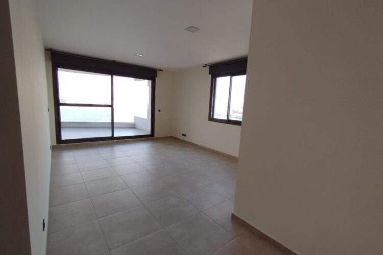 IVANDRY GRAND APPARTEMENT T6 EN BAIE VITREE DE 400M² AU BORD DU LAC MASAY AVEC BELLE VUE PANORAMIQUE DANS UNE RESIDENCE AVEC GROUPE ELECTROGENE ET ACTIVITES – REF :2026-IVA0105