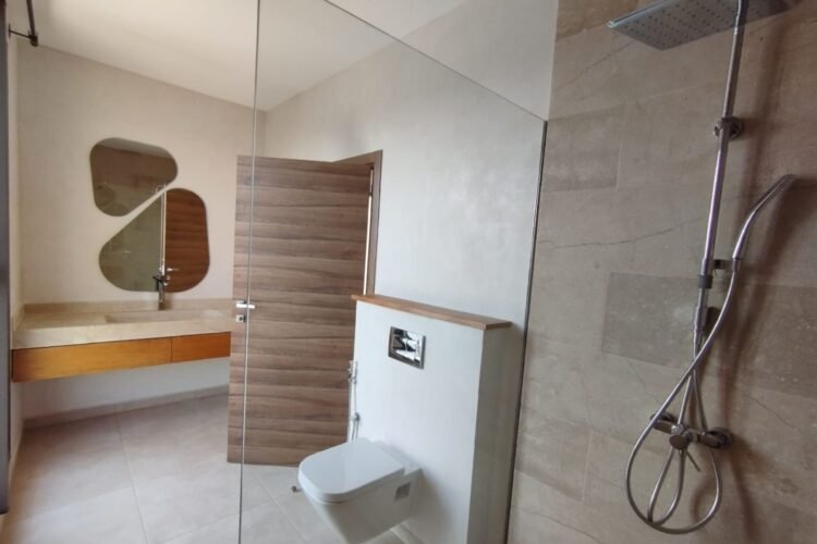 IVANDRY GRAND APPARTEMENT T6 EN BAIE VITREE DE 400M² AU BORD DU LAC MASAY AVEC BELLE VUE PANORAMIQUE DANS UNE RESIDENCE AVEC GROUPE ELECTROGENE ET ACTIVITES – REF :2026-IVA0105