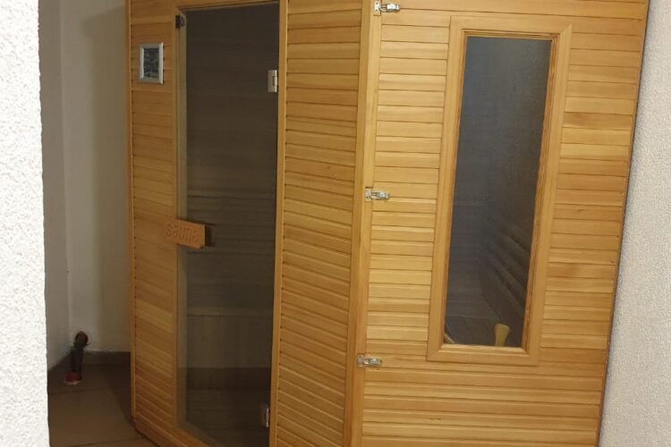 IVANDRY APPARTEMEENT T2 MEUBLE AVEC GROUPE ELECTROEGENE ET ACTIVITES DANS UNE RESIDENCE A 2 PAS D’ANKRONDRANO ET DES ECOLES – REF : 2026-IVA0707
