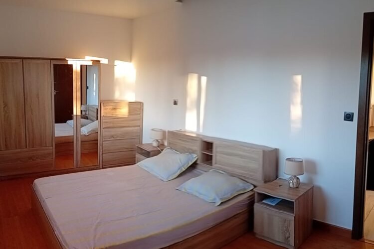 IVANDRY MASAY APPARTEMENT T2 MEUBLE EQUIPE DANS UNE RESIDENCE AVEC PISCINE -JARDIN ARBORE – GROUPE ELECTROGENE ET BELLE VUE SUR LE LAC  MASAY A 2 PAS D’ANKORONDRANO – REF 2026-IVA0706