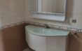IVANDRY VILLLA T8 DE STANDING SEMI-MEUBLEE EQUIPEE AVEC JARDIN ARBORé ET GROUPE ELECTROGENE DANS UNE RESIDENCE SECURISEE A 1 MINUTE EN VOITURE DES ECOLES – REF : 2026-IVV0814