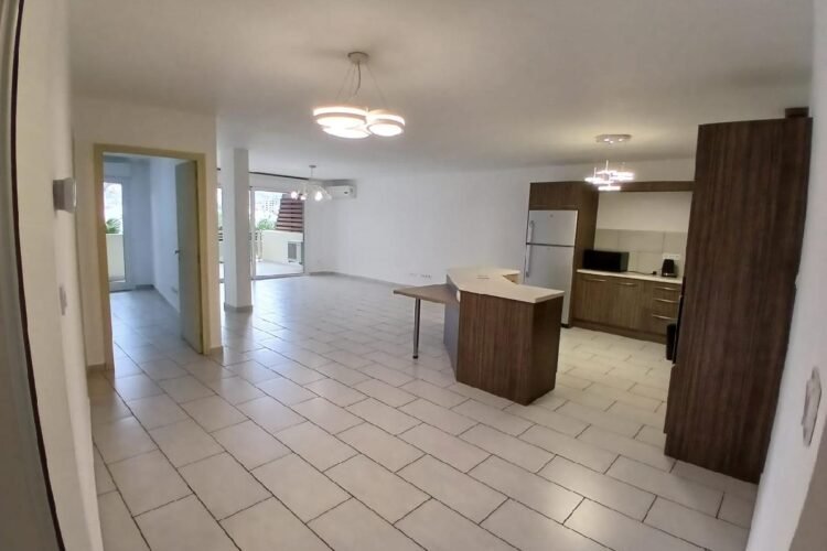 AMBATOBE – APPARTEMENTS T3 MEUBLéS DANS UNE RESIDENCE SECURISEE AVEC PISICNE CHAUFFEE – SALLE DE SPORT ET GROUPE LECTROGENE A 2 PAS DU LYCEE FRANCAIS – REF : 2026-AOBA0825