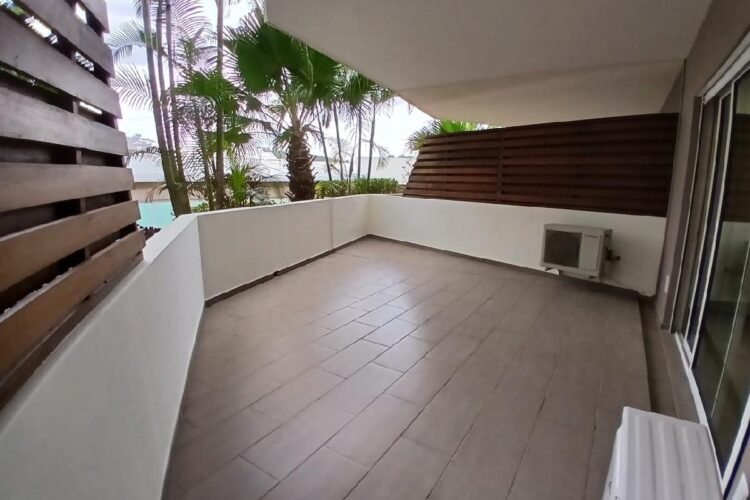 AMBATOBE – APPARTEMENTS T3 MEUBLéS DANS UNE RESIDENCE SECURISEE AVEC PISICNE CHAUFFEE – SALLE DE SPORT ET GROUPE LECTROGENE A 2 PAS DU LYCEE FRANCAIS – REF : 2026-AOBA0825
